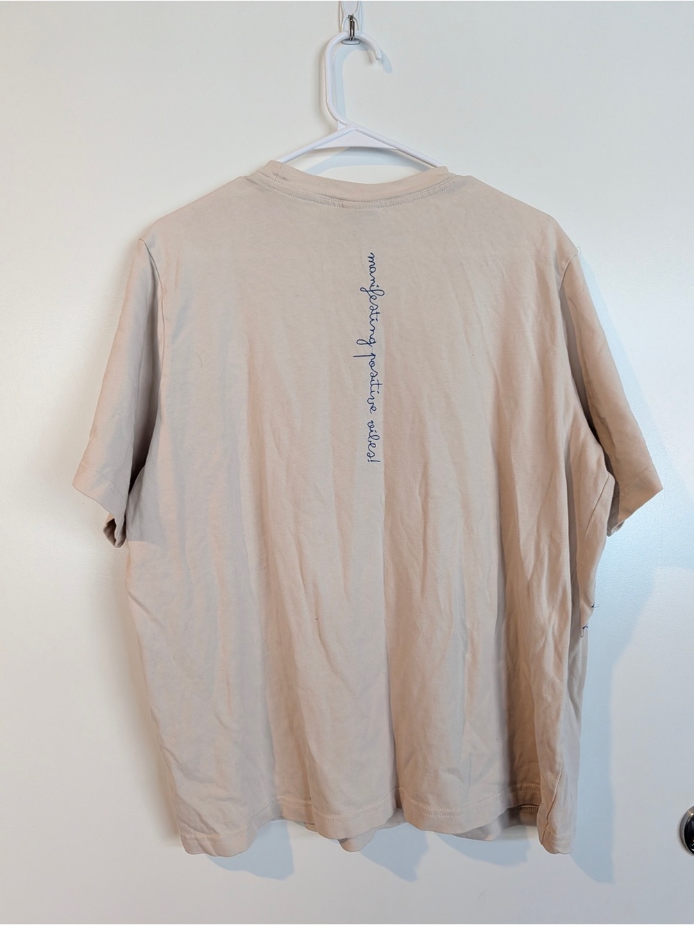 Nike "Goddess of Victory" Graphic T-Shirt - Picture 2 of 6